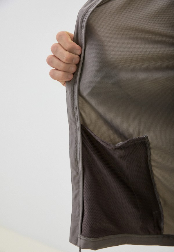 Under Armour Ветровка - UA WVN PERFORATED WNDBREAKER - фото 4