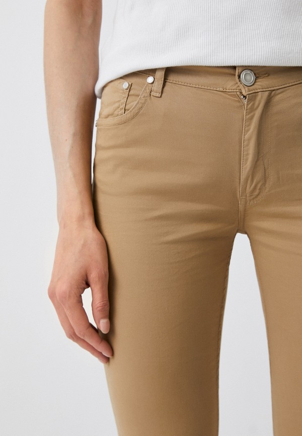 Джинсы Trussardi, цвет: бежевый, RTLACQ898501 — купить в интернет ...