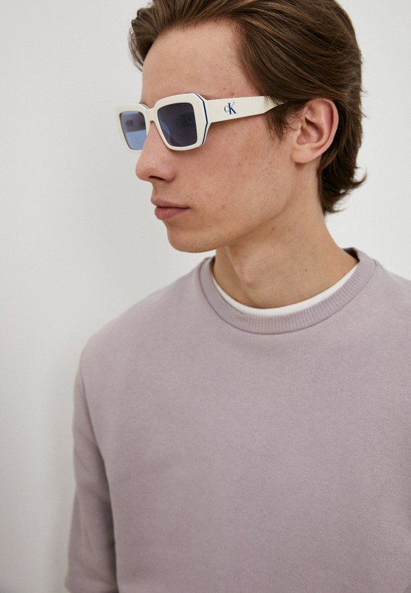 Очки солнцезащитные Calvin Klein Jeans CKJ23602S 100, цвет: белый ...