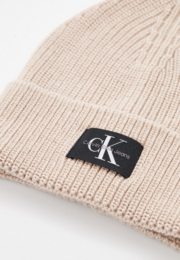 Шапка Calvin Klein Jeans, цвет: бежевый, RTLACT547001 — купить в ...