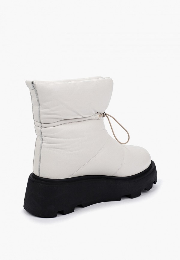 NWC New Youth Club Дутики - фото 3