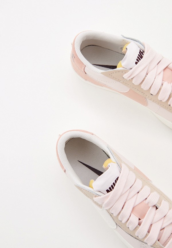 Nike blazer low taupe sale