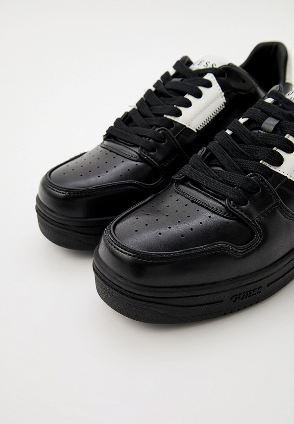 Guess black store quilted sneakers