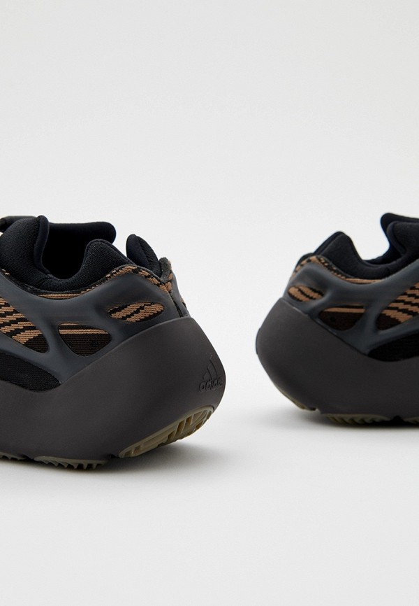 adidas YEEZY Кроссовки - YEEZY 700 V3 - фото 4