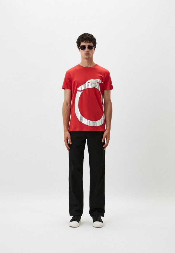 Футболка Trussardi, цвет: красный, RTLADP871201 — купить в интернет ...