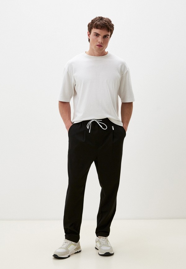 QS by s.Oliver Брюки спортивные - фото 2