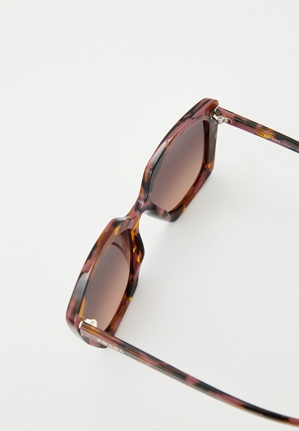 Prada Очки солнцезащитные - PR 23ZS 18N50C - фото 3