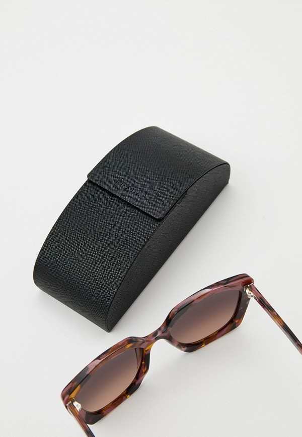 Prada Очки солнцезащитные - PR 23ZS 18N50C - фото 4