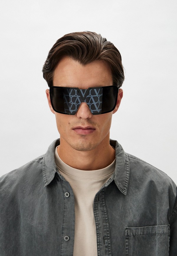 Valentino Очки солнцезащитные - V-ROMASK BLK - BLK - фото 4
