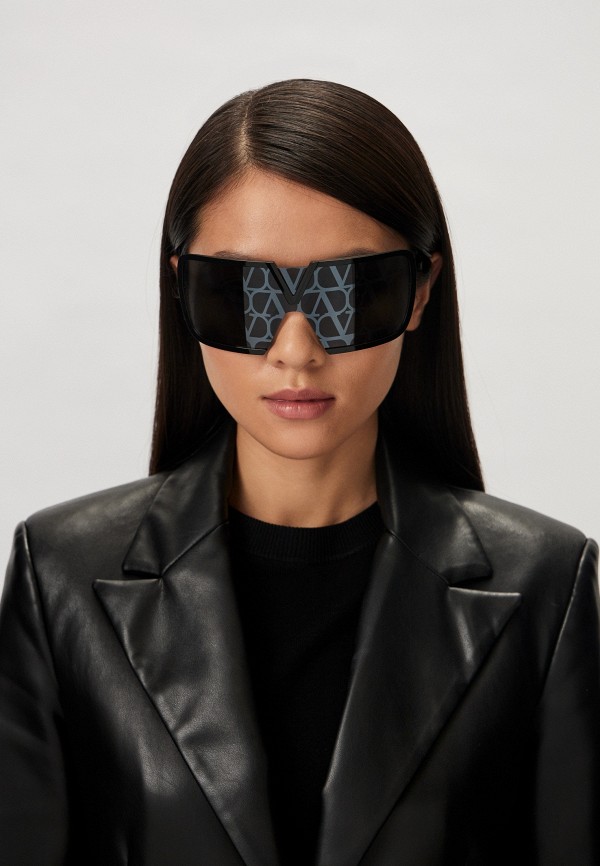 Valentino Очки солнцезащитные - V-ROMASK BLK - BLK - фото 6
