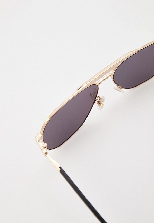 Кеудемді қыздар қарт адамды қуантады