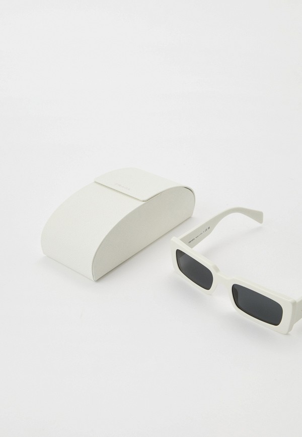 Prada Очки солнцезащитные - PR A07S 1425S0 - фото 4