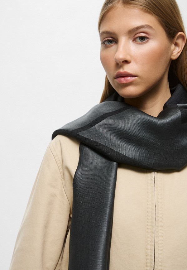 Armani Exchange Палантин - фото 5