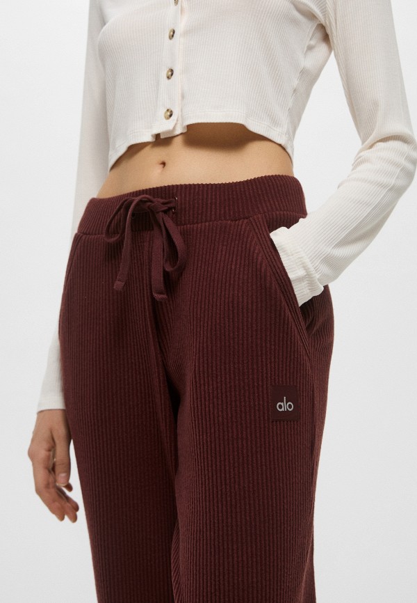 Alo Yoga Брюки спортивные - Muse Sweatpant - фото 4
