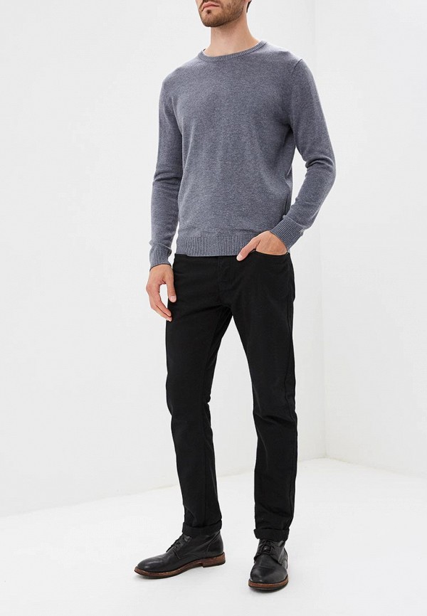 серая водолазка и джинсы. луки с водолазкой мужские. брюки с водолазкой мужские. брюки и свитер мужской. стиль водолкз4к и джинсы.