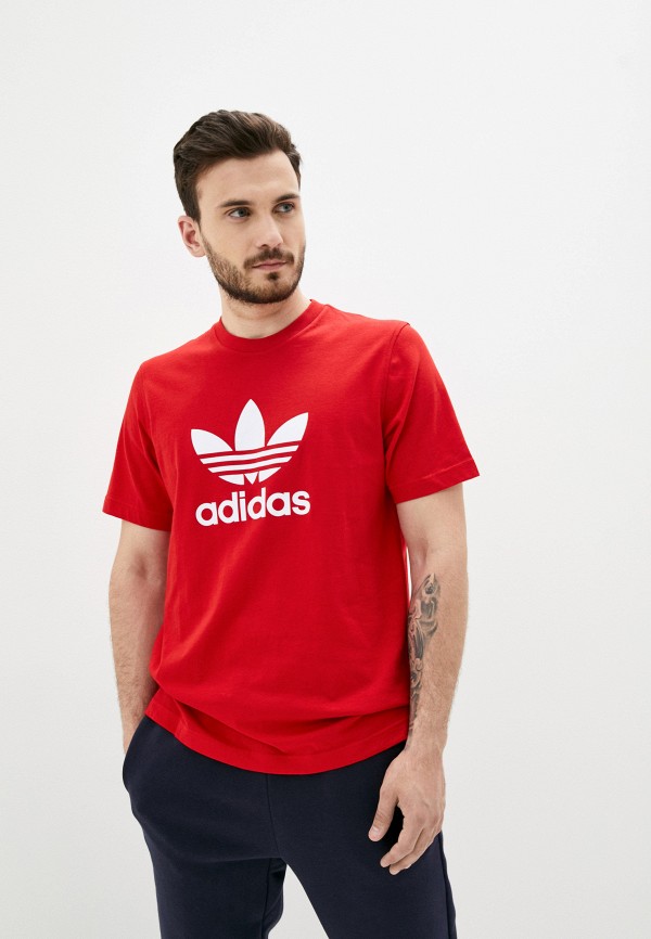 Футболка adidas Originals красного цвета