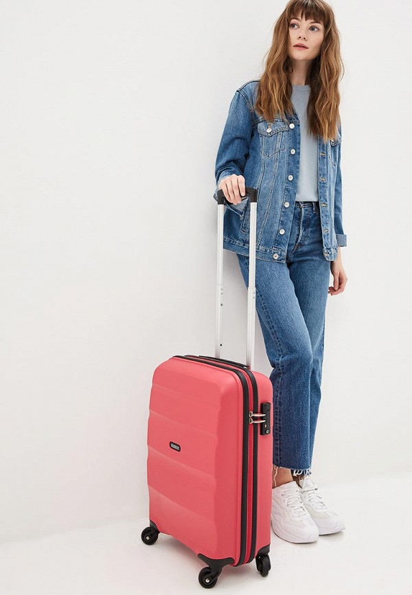 фото Чемодан American Tourister