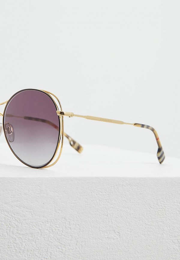 фото Очки солнцезащитные burberry