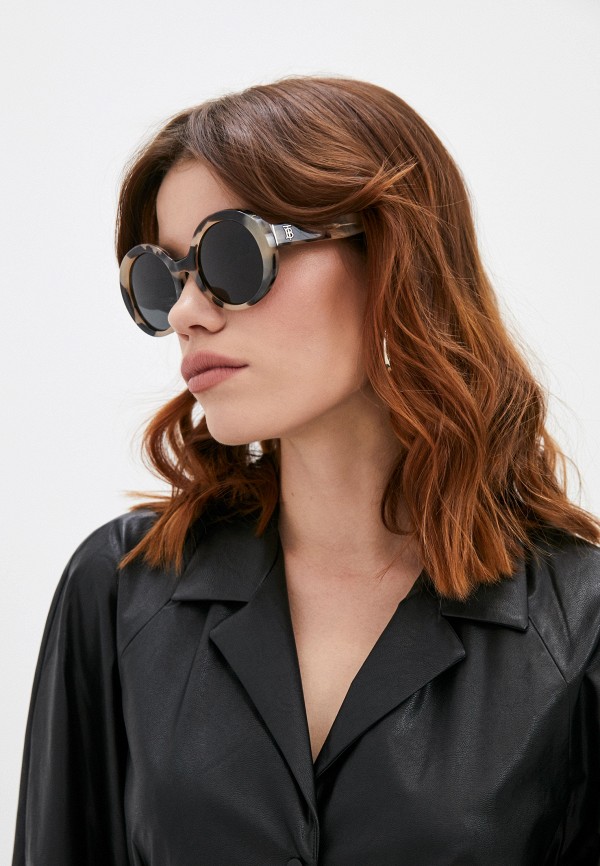 фото Очки солнцезащитные burberry