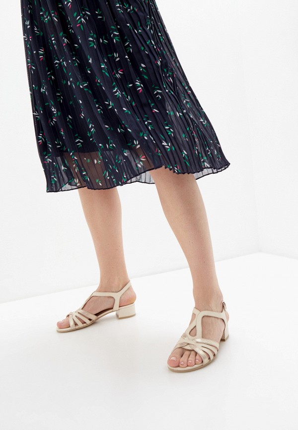 фото Босоножки caprice