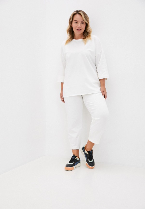 

Костюм спортивный Chic de Femme, Белый