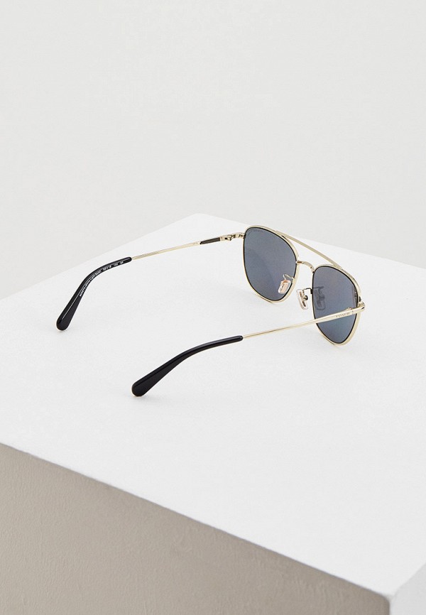 фото Очки солнцезащитные coach