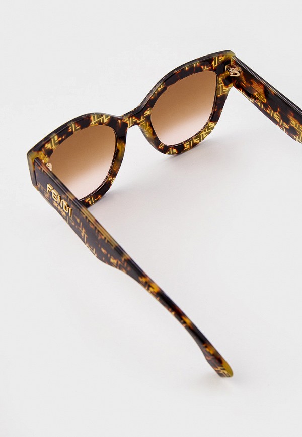 фото Очки солнцезащитные fendi