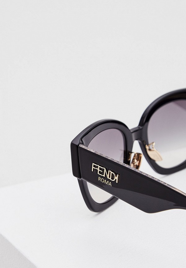 фото Очки солнцезащитные fendi