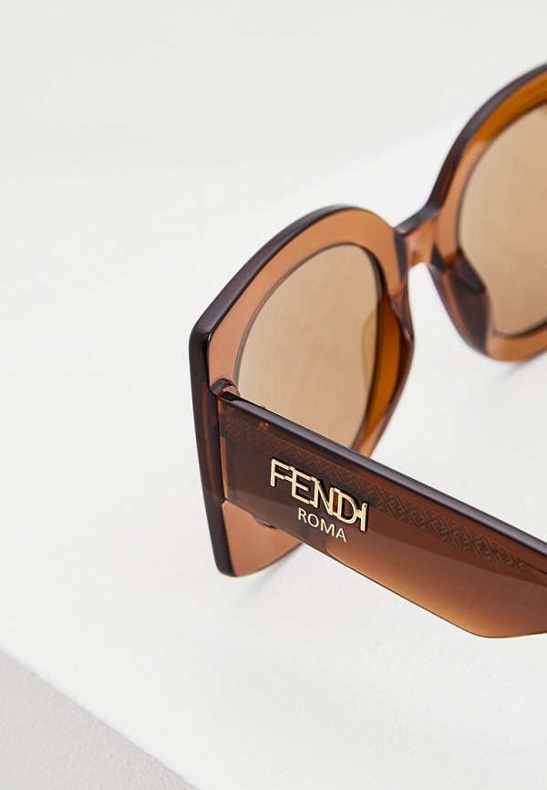 фото Очки солнцезащитные fendi