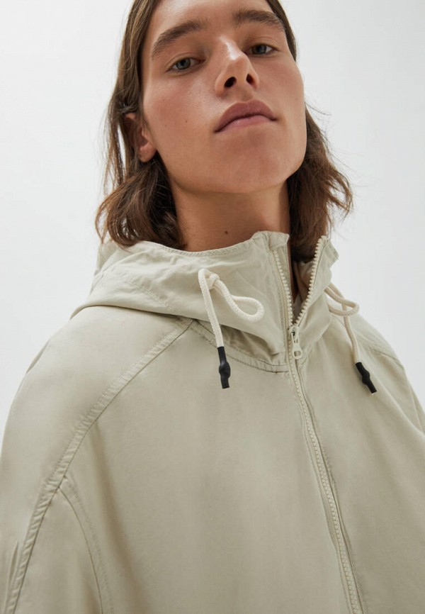 фото Ветровка pull&bear