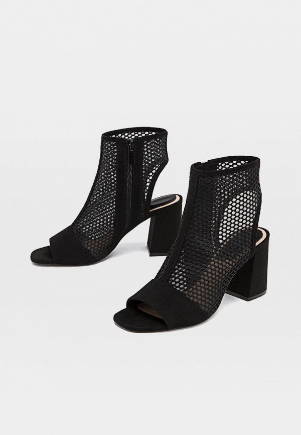 

Босоножки Stradivarius, Черный