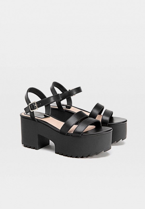 

Босоножки Stradivarius, Черный