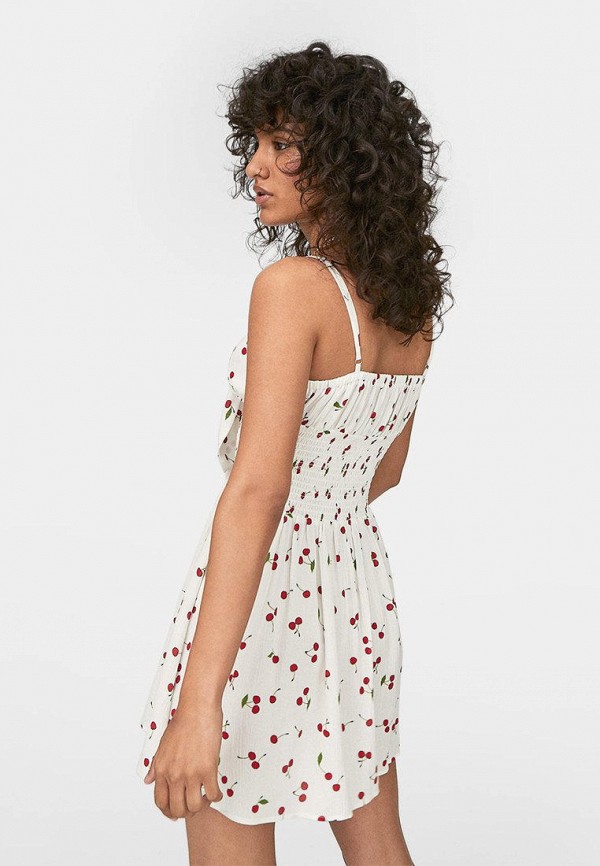 

Платье Stradivarius, Белый