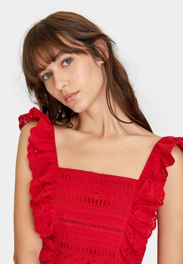 

Топ Stradivarius, Красный