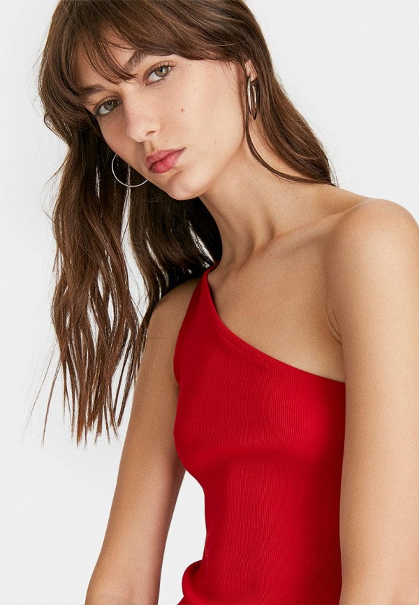 

Топ Stradivarius, Красный