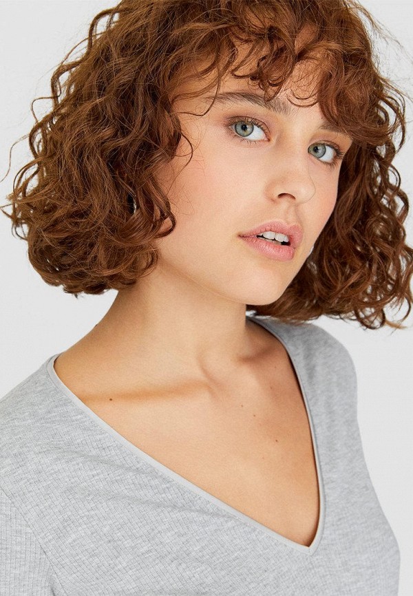 

Футболка Stradivarius, Серый