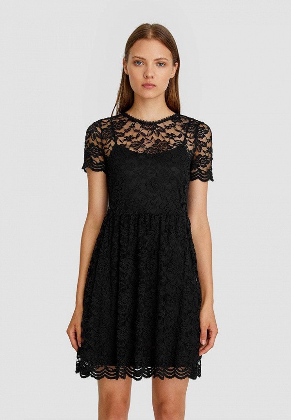 

Платье Stradivarius, Черный