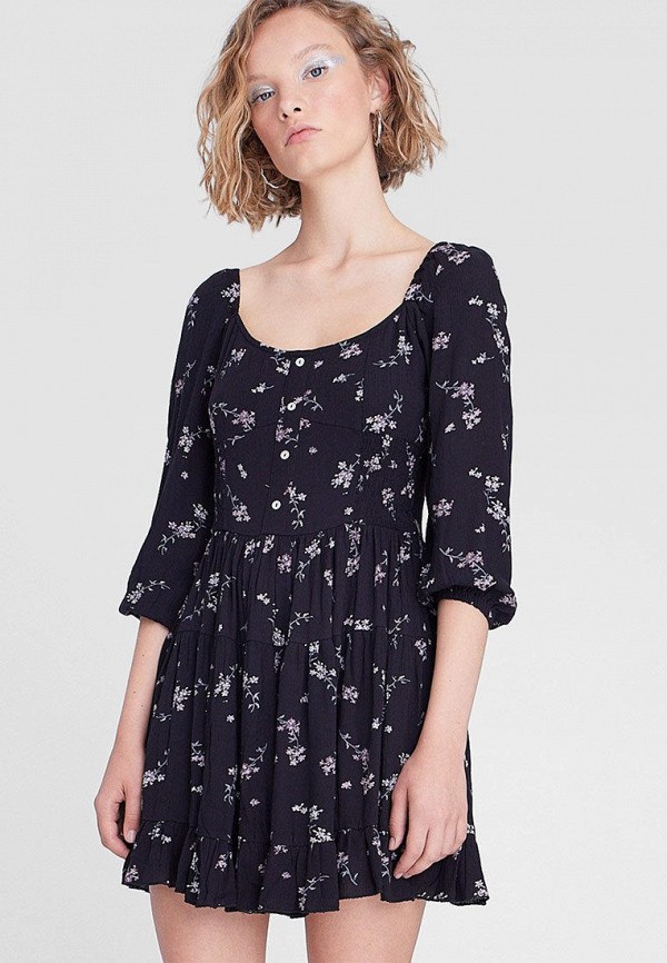 

Платье Stradivarius, Черный
