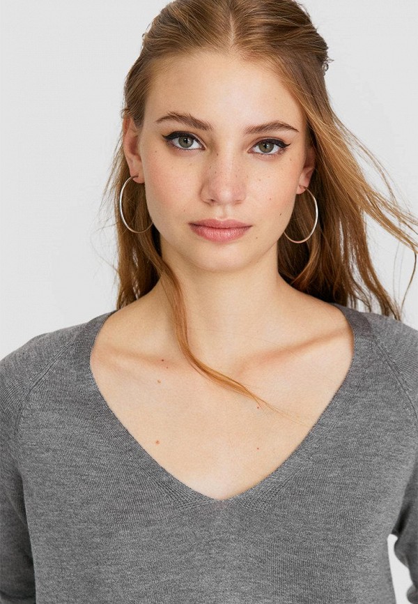 

Пуловер Stradivarius, Серый