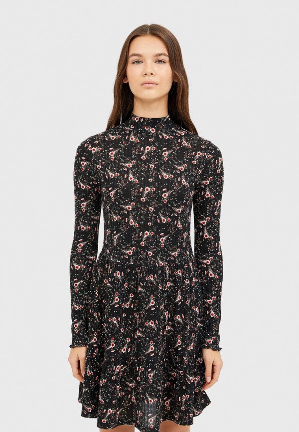 

Платье Stradivarius, Черный