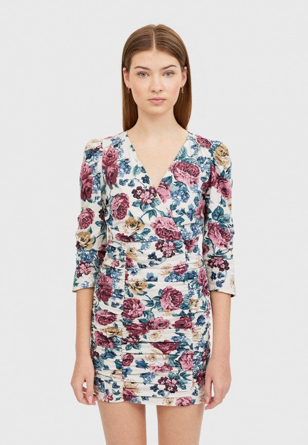 

Платье Stradivarius, Белый