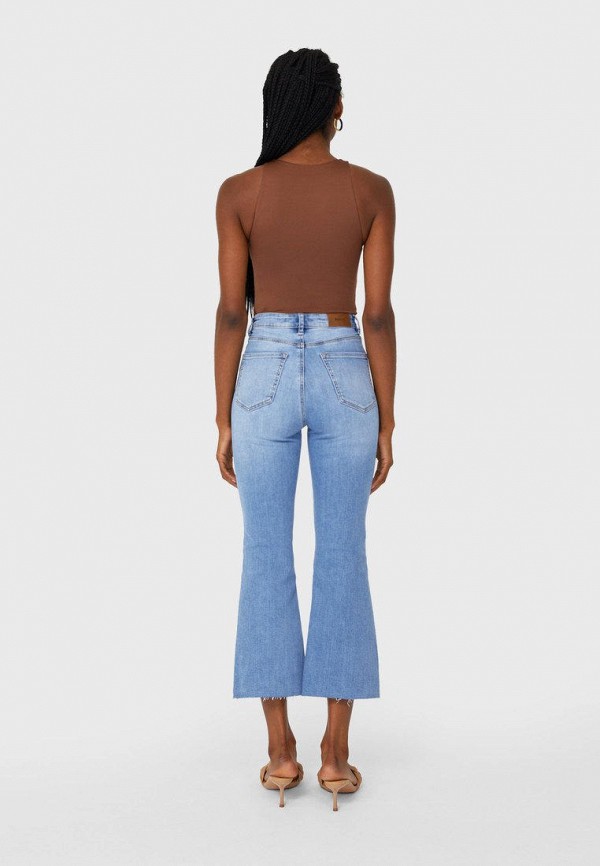 

Джинсы Stradivarius, Голубой, CROP FLARE DENIM