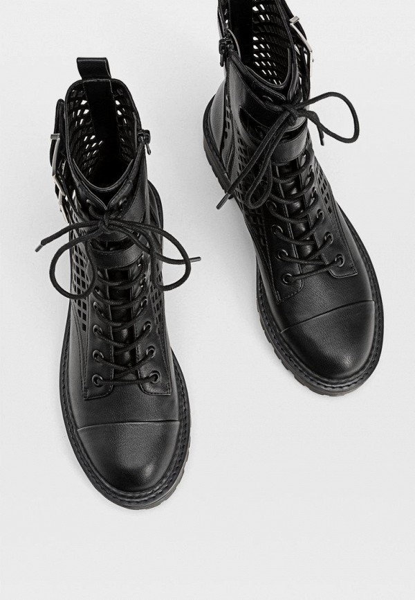 

Ботинки Stradivarius, Черный