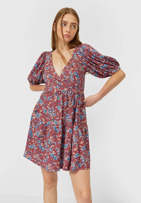 

Платье Stradivarius, Красный