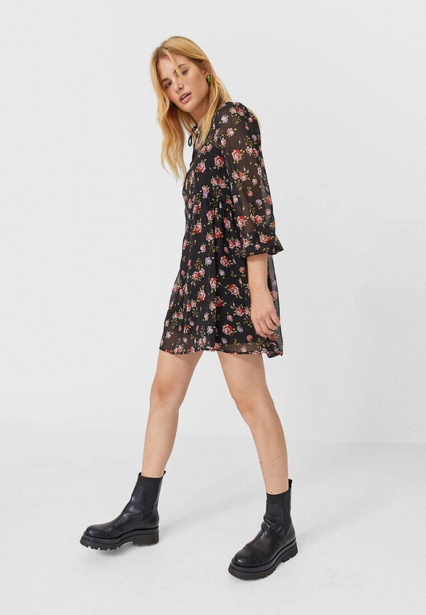 

Платье Stradivarius, Черный