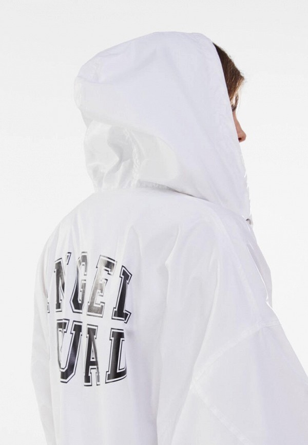 фото Ветровка bershka