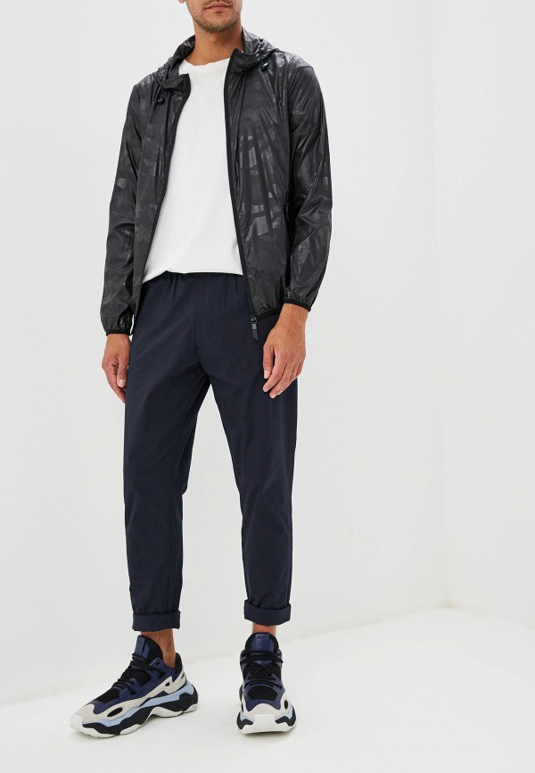 

Ветровка Jackets Industry, Черный