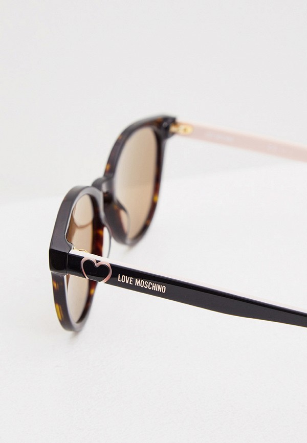 фото Очки солнцезащитные love moschino