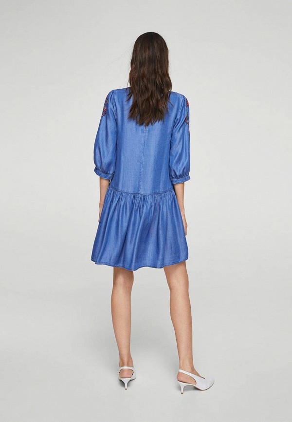 Голубой свитер манго. Синий манго. Манго платье синее длинное. Блузка манго с собаками синчч. Синий манго.