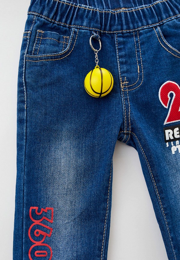 фото Джинсы и брелок playtoday